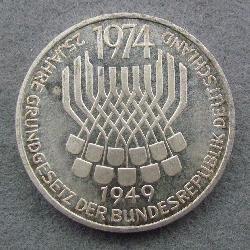 ФРГ 5 DM 1974 F